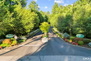 171 Country Club Dr, Oxford, CT 06478 - Photo 18