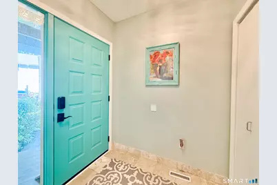 122 Sunrise Hill Road #122, Norwalk, CT 06851 - Photo 2