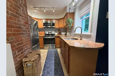440 Prospect Street #3, New Haven, CT 06511 - Photo 2
