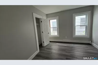 1514 Pembroke Street #1L, Bridgeport, CT 06608 - Photo 2