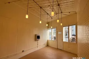 872 Bank St, Waterbury, CT 06708 - Photo 18