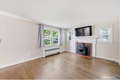 88 Delmont Street, Manchester, CT 06042 - Photo 10
