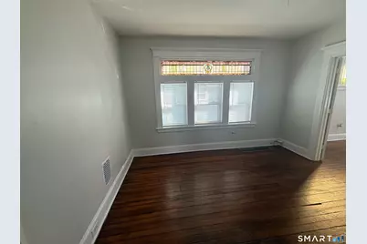 111 Smith Street #1st, Bridgeport, CT 06607 - Photo 14