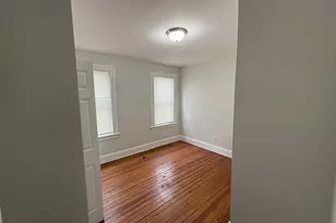 111 Smith St, Bridgeport, CT 06607 - Photo 4