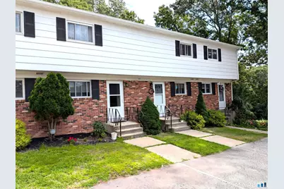 60 Skyline Drive #D, Montville, CT 06382 - Photo 2