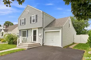 47 Buckland Rd, Wethersfield, CT 06109 - Photo 2