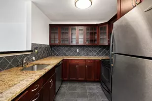 970 Hope St, Stamford, CT 06907 - Photo 8