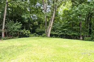 60 Skyline Dr, Montville, CT 06382 - Photo 14