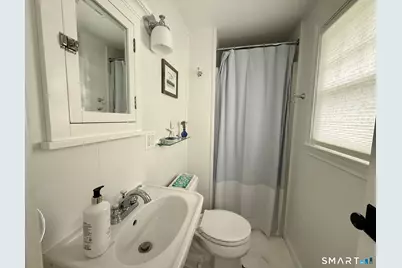 10 Reeves Avenue, Guilford, CT 06437 - Photo 16