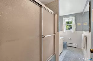 12 Syracuse Dr, East Hartford, CT 06108 - Photo 20