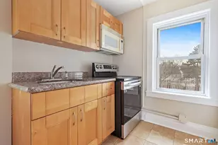 52 Highland Rd, Stamford, CT 06902 - Photo 4