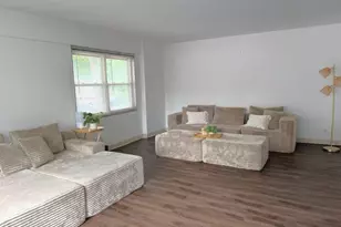 80 Cartright St, Bridgeport, CT 06604 - Photo 10