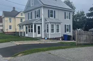73 James St, Torrington, CT 06790 - Photo 2