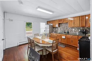 61-63 Pomfret St, Putnam, CT 06260 - Photo 4