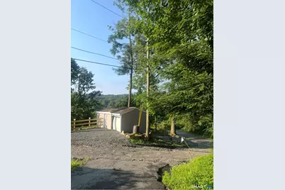 22 Hemlock Trail, Newtown, CT 06482 - Photo 12