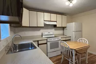 212 Jennings Rd, Fairfield, CT 06825 - Photo 12