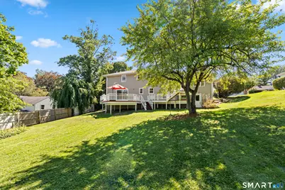 10 Eastwood Road, West Hartford, CT 06117 - Photo 32