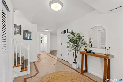 10 Eastwood Road, West Hartford, CT 06117 - Photo 2