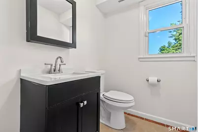 10 Eastwood Road, West Hartford, CT 06117 - Photo 6
