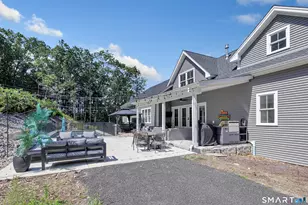 33 Old Country Rd, Oxford, CT 06478 - Photo 8