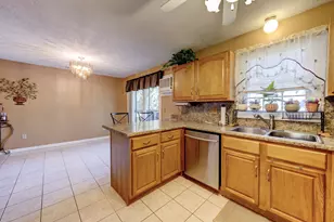 76 Long Ln, Bristol, CT 06010 - Photo 22