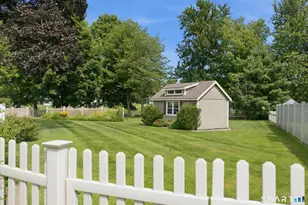 17 Bobolink Ln, Enfield, CT 06082 - Photo 4