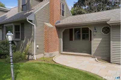 17 Bobolink Lane, Enfield, CT 06082 - Photo 2