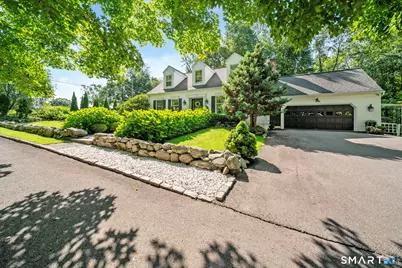 200 Southwest Road, Waterbury, CT 06708 - Photo 2