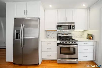 200 Southwest Road, Waterbury, CT 06708 - Photo 12