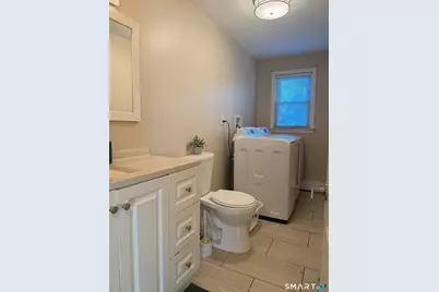 1841 Main Street, East Hartford, CT 06108 - Photo 18
