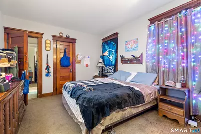 208 Clinton Avenue, New Haven, CT 06513 - Photo 12