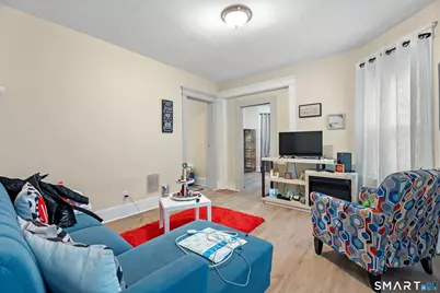 208 Clinton Avenue, New Haven, CT 06513 - Photo 18