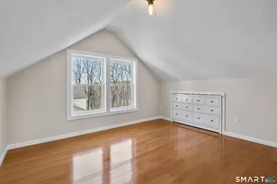 25 Hickok Avenue, Bethel, CT 06801 - Photo 32