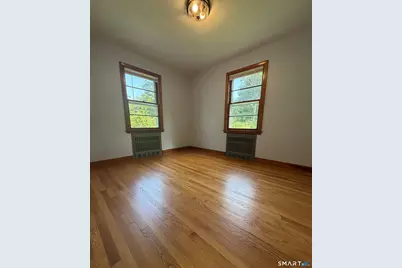 110 Collett Street, North Haven, CT 06473 - Photo 14