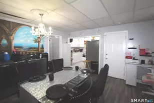 515 Stanley St, New Britain, CT 06051 - Photo 6