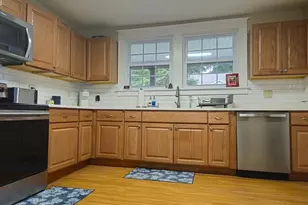 47 Bingham St, Bristol, CT 06010 - Photo 6