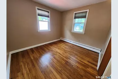 42 Coventry Street, Manchester, CT 06042 - Photo 18