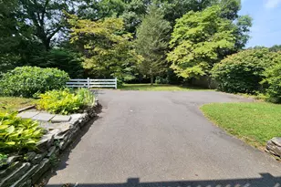 42 Coventry St, Manchester, CT 06042 - Photo 24
