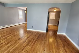 42 Coventry St, Manchester, CT 06042 - Photo 4