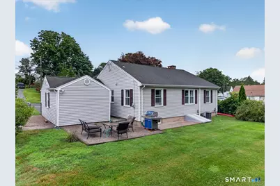 37 Vivian Street, Waterford, CT 06385 - Photo 4