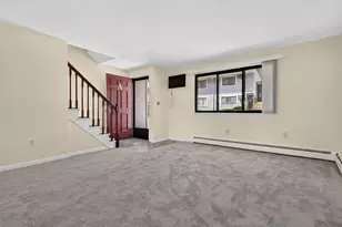 298 Meridian St, Groton, CT 06340 - Photo 4