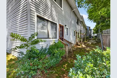 298 Meridian Street #A, Groton, CT 06340 - Photo 22
