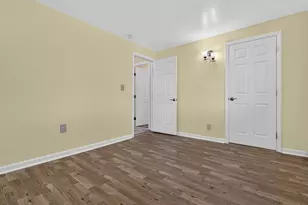 298 Meridian St, Groton, CT 06340 - Photo 20