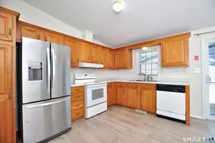 1 Laurel Cir, East Windsor, CT 06088 - Photo 14