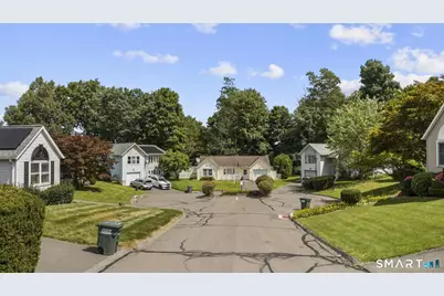 9 Dakota Trail, Bristol, CT 06010 - Photo 2