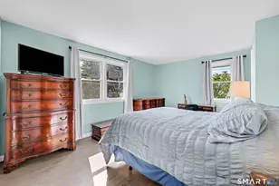 181 Hourigan Dr, Meriden, CT 06451 - Photo 14