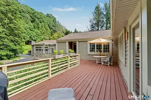 16 Velvet St, Trumbull, CT 06611 - Photo 26