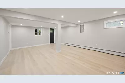 37 Skyview Lane, Waterbury, CT 06708 - Photo 26