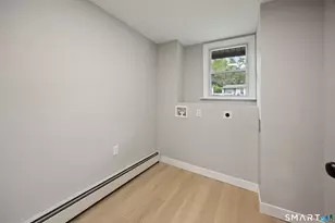37 Skyview Ln, Waterbury, CT 06708 - Photo 24