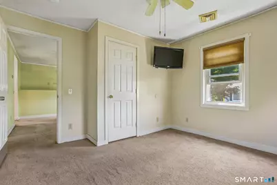 210 Midway Oval, Groton, CT 06340 - Photo 10
